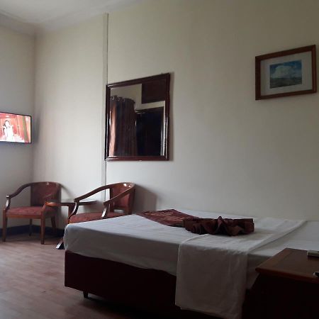 Hanoi Golden Moon Guest House & Travel Exteriör bild
