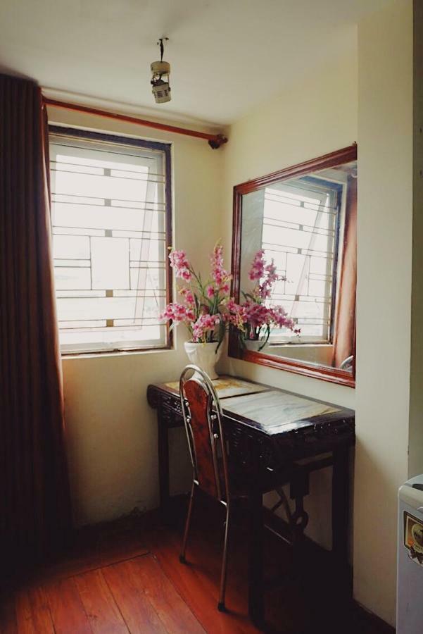 Hanoi Golden Moon Guest House & Travel Exteriör bild