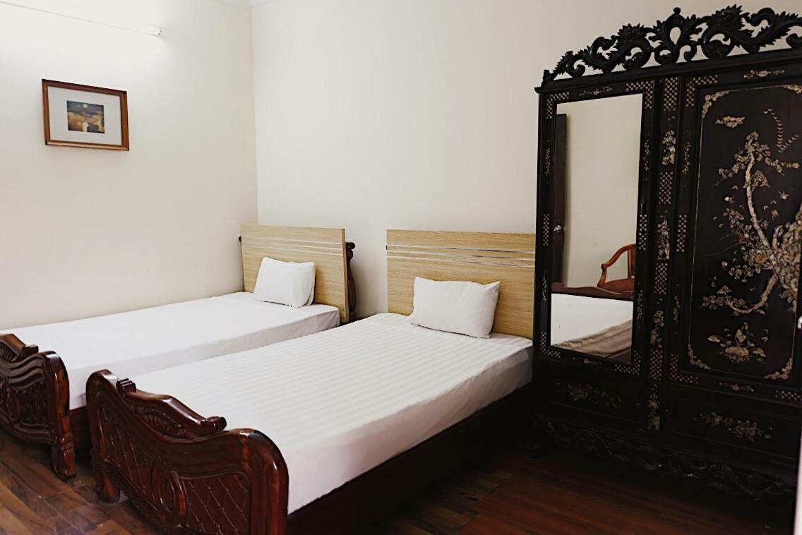 Hanoi Golden Moon Guest House & Travel Exteriör bild